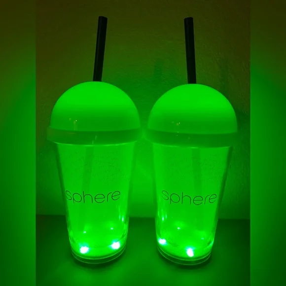 Sphere💜 LED 💙Light-Up 💚Tumblers 🤍with ❤️Straws ! - Picture 3 of 6